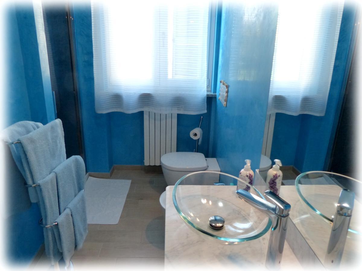 Marinella Guest House Cornale Bagian luar foto