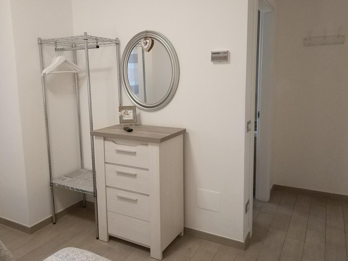 Marinella Guest House Cornale Bagian luar foto